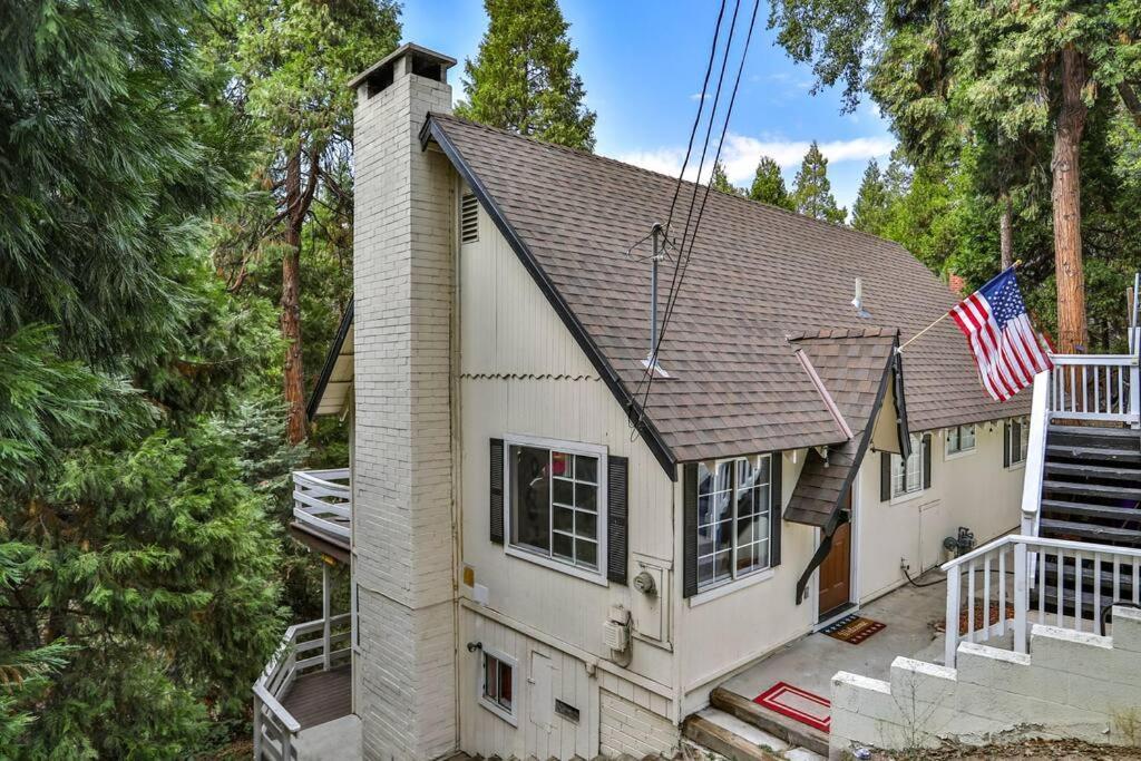 Chalet House - Arrowhead